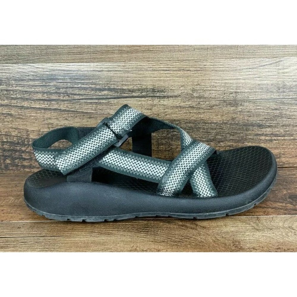 Ozark Trail Gray Cross Strap Walking Sandals Shoes